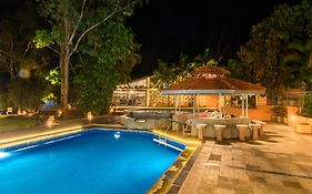 Residency Lake Resort & Spa